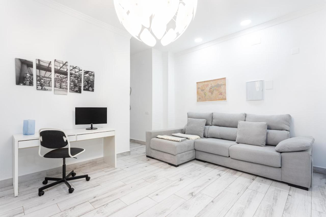 Apartamento Carmen Малага Экстерьер фото